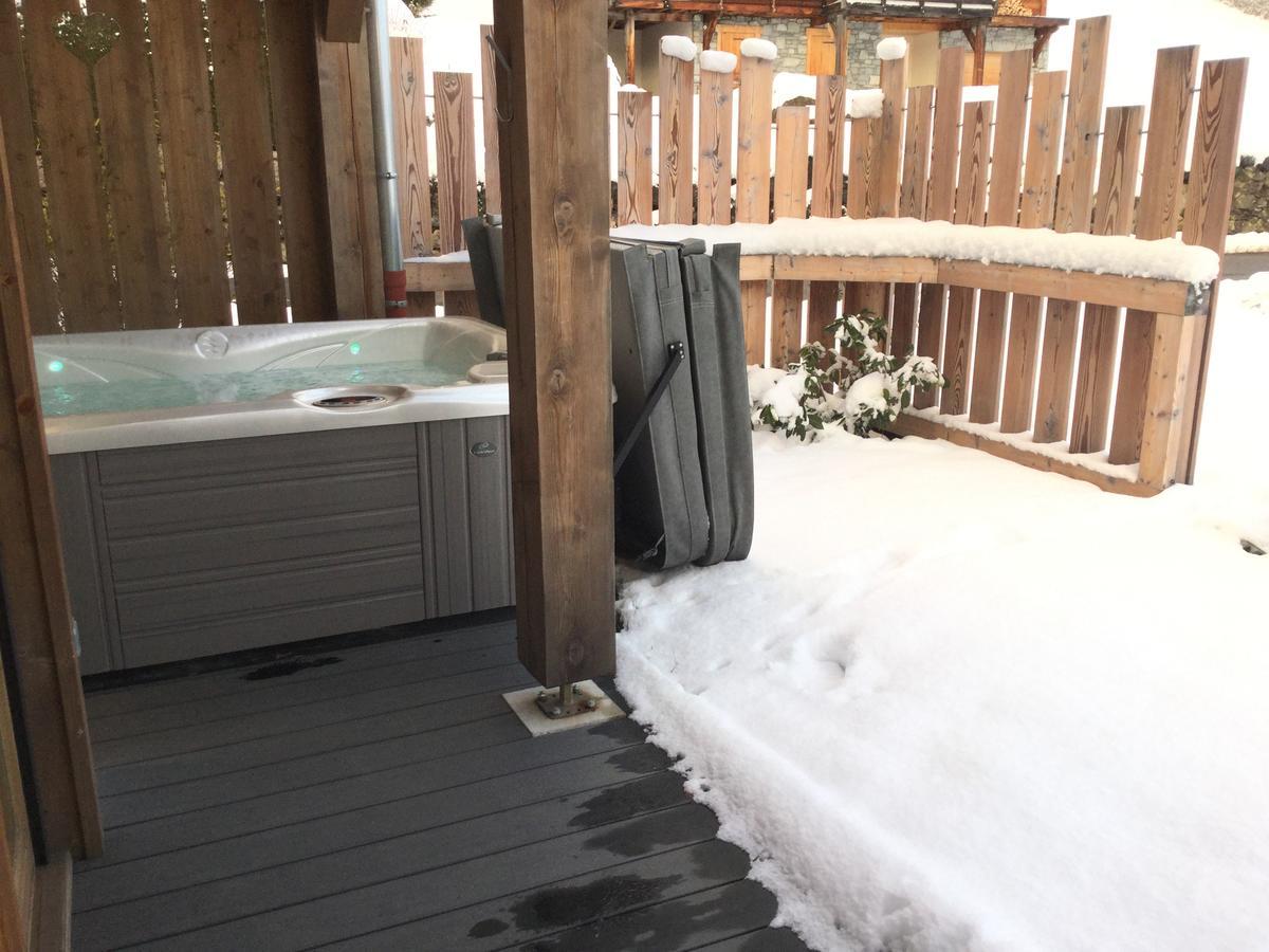 Le Chalet Du Pic Spa Prive & Fitness ตาแน็งจ์ ภายนอก รูปภาพ
