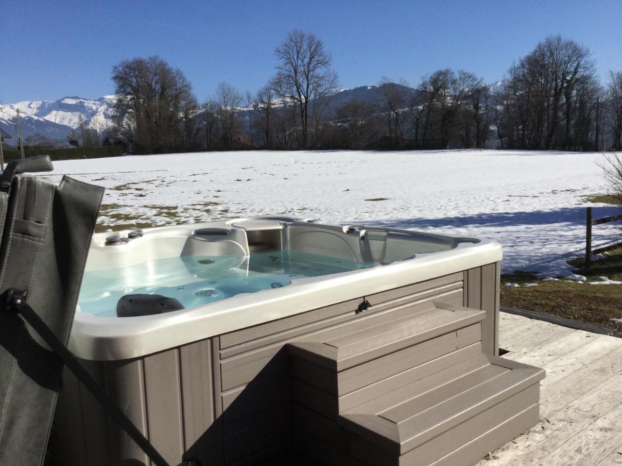 Le Chalet Du Pic Spa Prive & Fitness ตาแน็งจ์ ภายนอก รูปภาพ